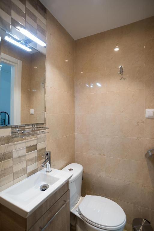 Monastiraki 3-4 Blue Sky Apartment Атина Екстериор снимка